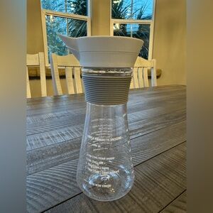 Pampered Chef Measure, Mix, & Pour Salad Dressing Dispenser 15 oz